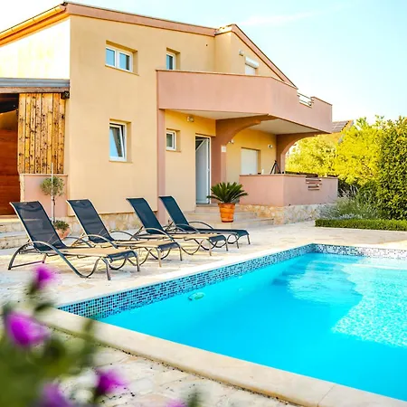 Prázdninový dům Casa Duje *