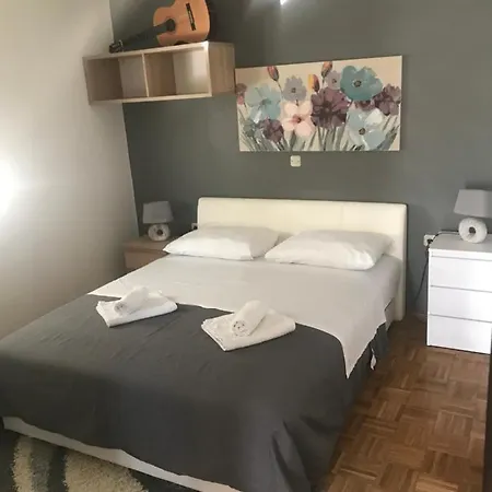 Casa Duje Nyaraló *