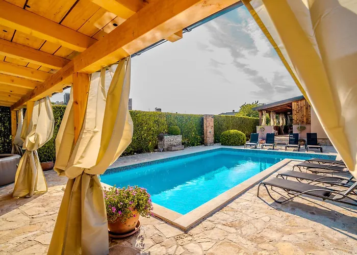 別荘 Casa Duje ザダル